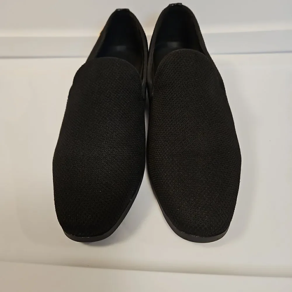 MENS UUBARRIS Like New Black Slipon Shoes sz 9